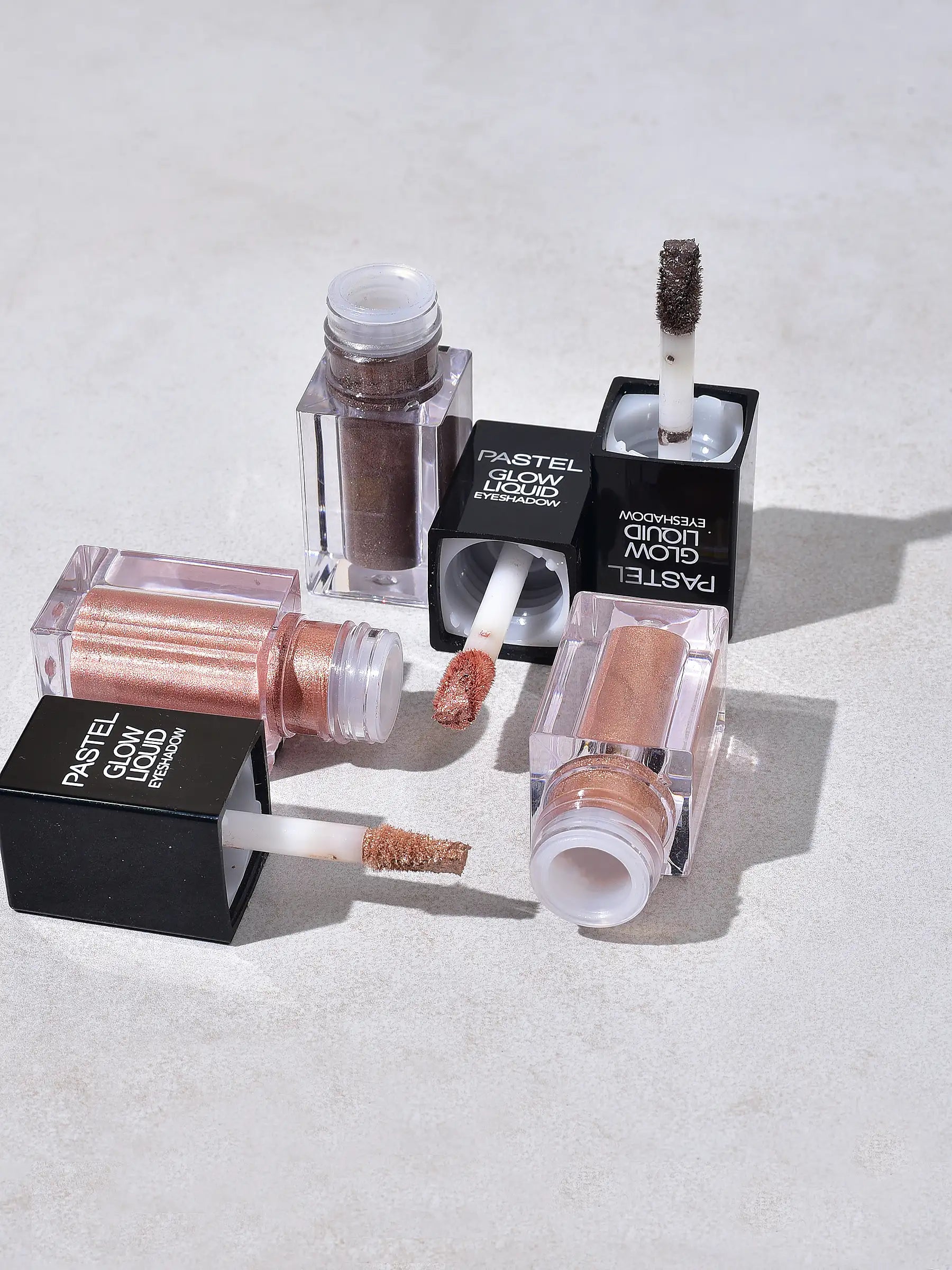 PASTEL PROFASHION - GLOW LIQUID EYESHADOW